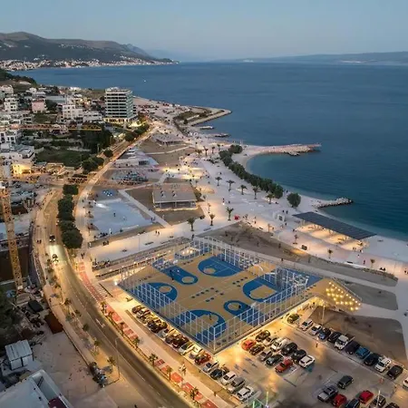 Luz Split, Private Parking Spot In The Garage Апартаменты *