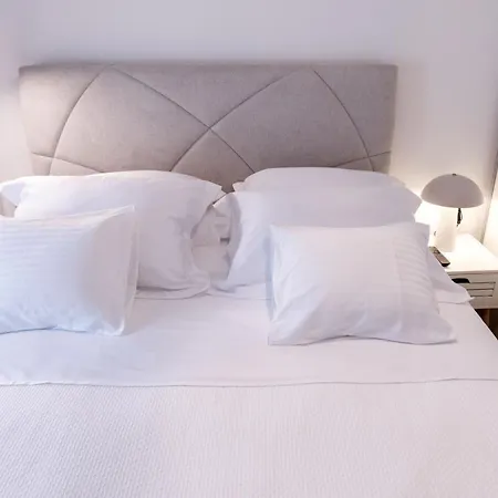 Luz Split, Private Parking Spot In The Garage