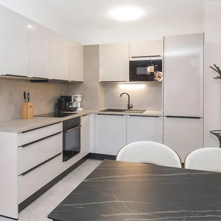 Luz Split, Private Parking Spot In The Garage *