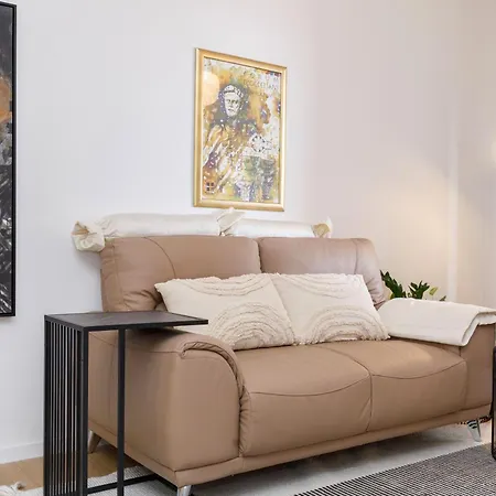 Luz Split, Private Parking Spot In The Garage * 스플리트