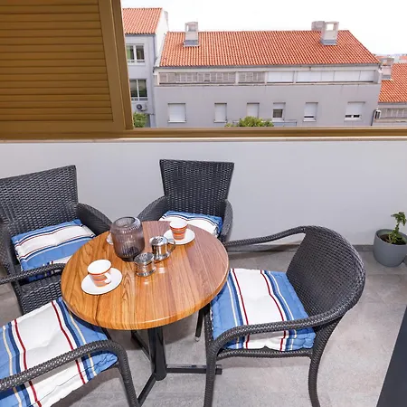 Luz Split, Private Parking Spot In The Garage Apartamento